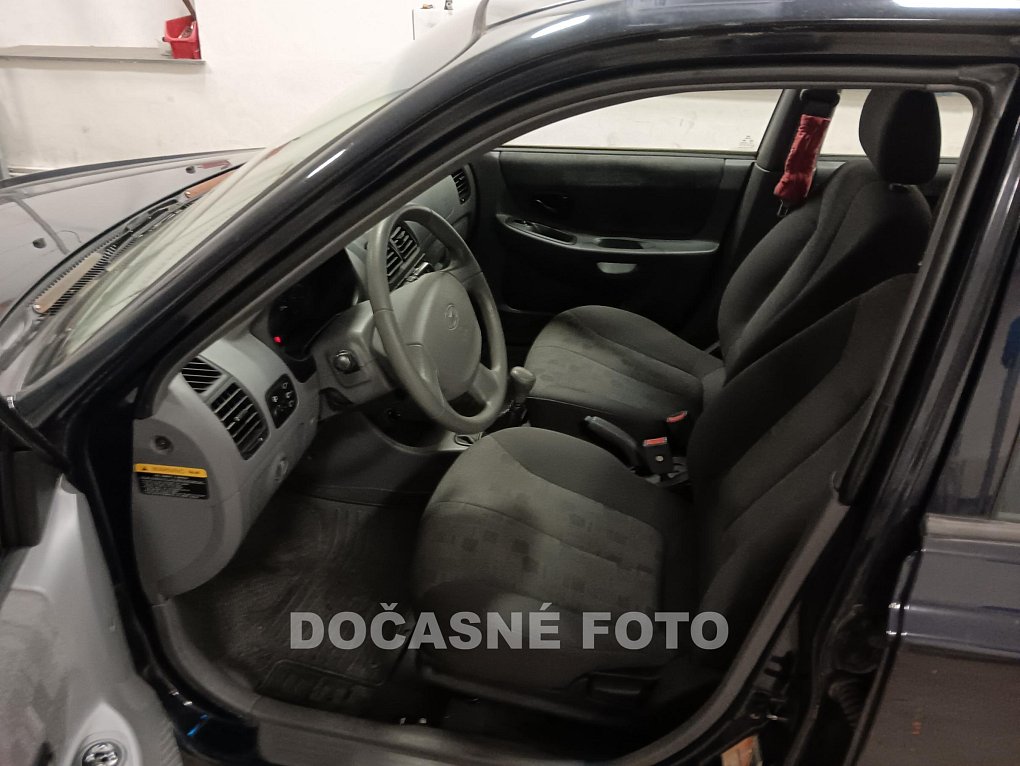 Hyundai Accent 1.4i 