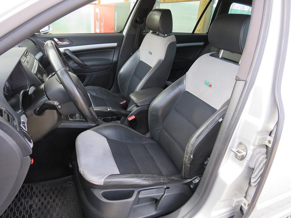 Škoda Octavia II 2.0 TFSi RS
