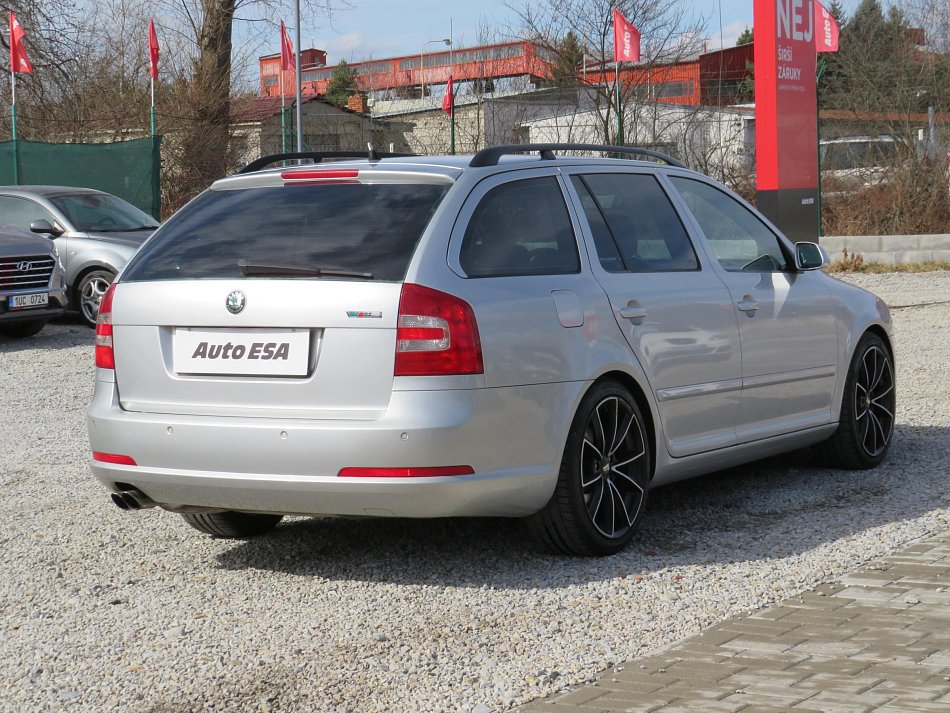 Škoda Octavia II 2.0 TFSi RS