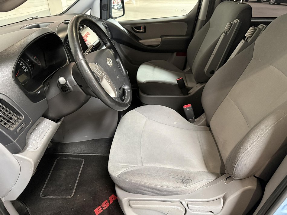 Hyundai H 1 2.5CRDi  8míst