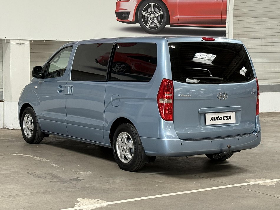 Hyundai H 1 2.5CRDi  8míst