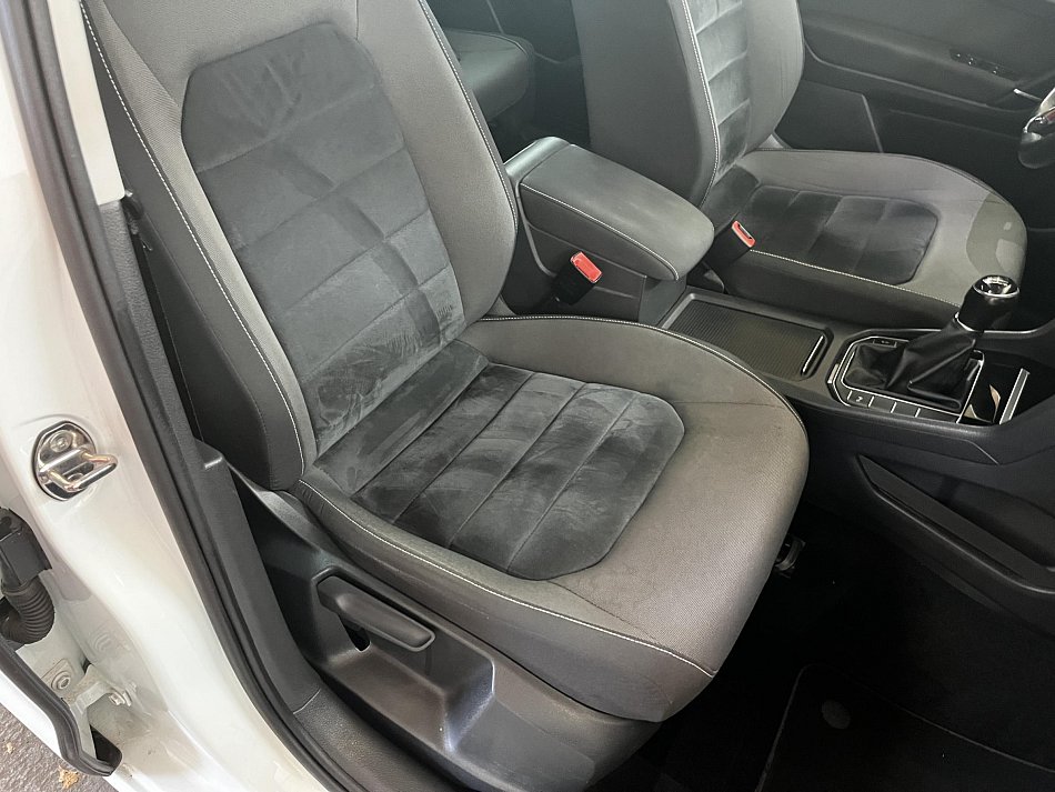 Volkswagen Sportsvan 1.4 TSi Highline