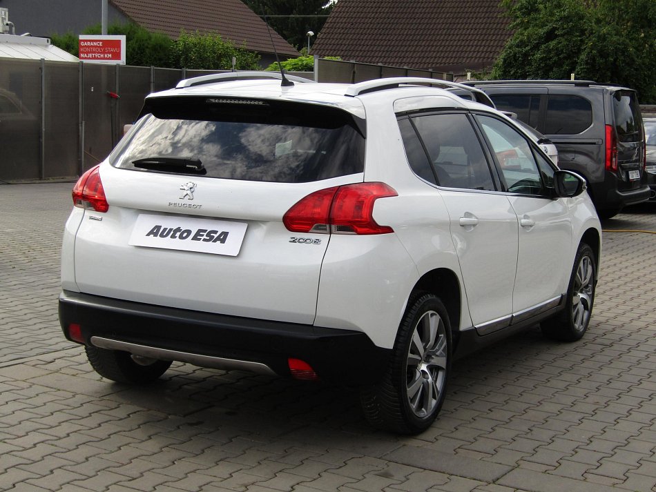 Peugeot 2008 1.2PT Allure