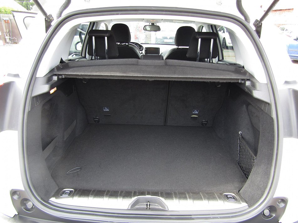 Peugeot 2008 1.2PT Allure