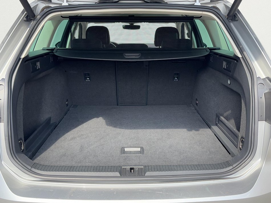 Volkswagen Passat 2.0 TDi Comfortline
