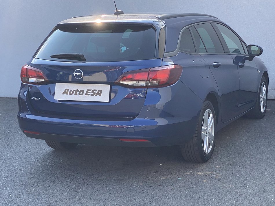 Opel Astra 1.5 CDTi 
