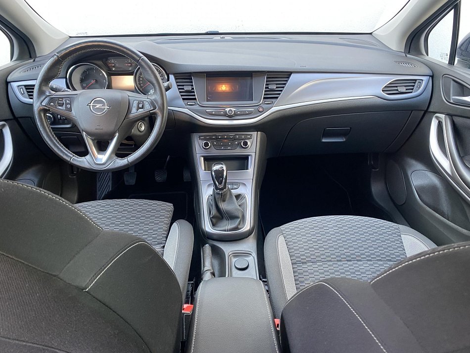 Opel Astra 1.5 CDTi 