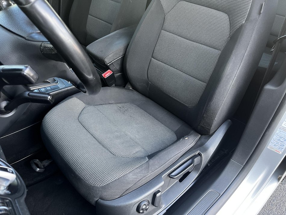 Volkswagen Passat 2.0TDi 