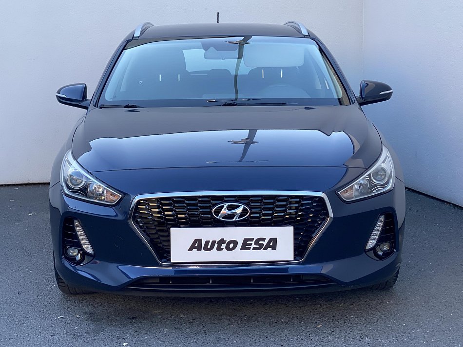 Hyundai I30 1.4 T-GDi Trikolor