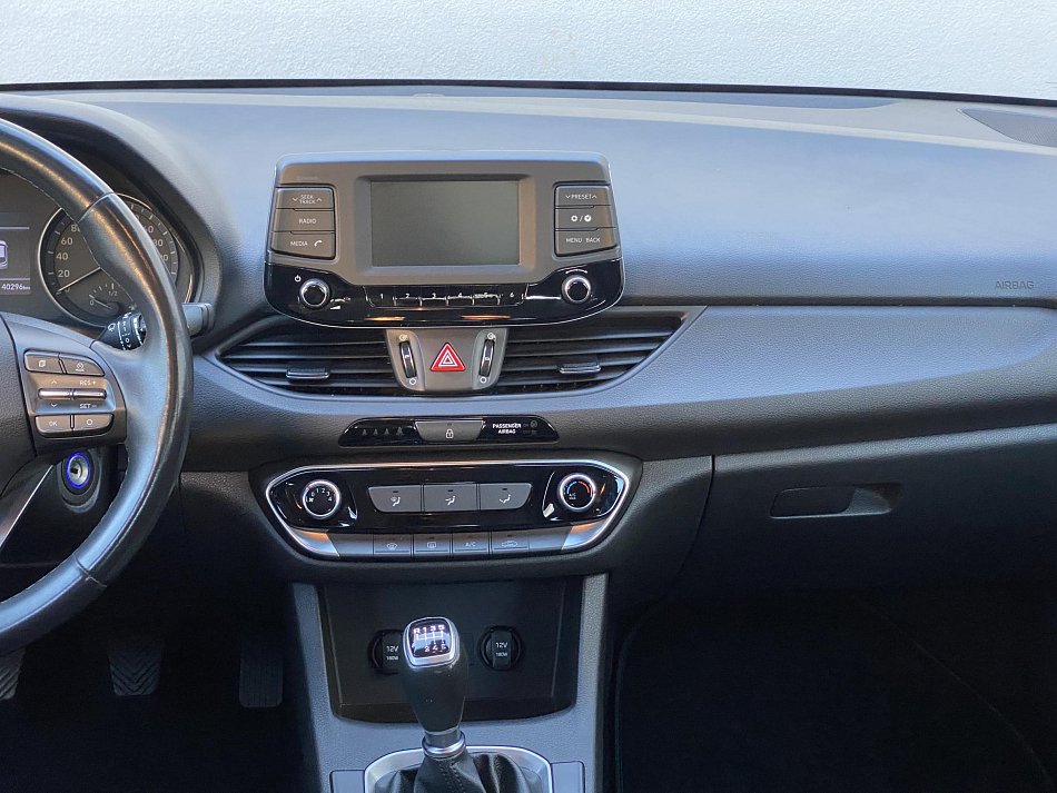 Hyundai I30 1.4 T-GDi Trikolor