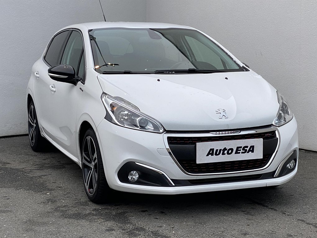 Peugeot 208 1.2 PT GT Line