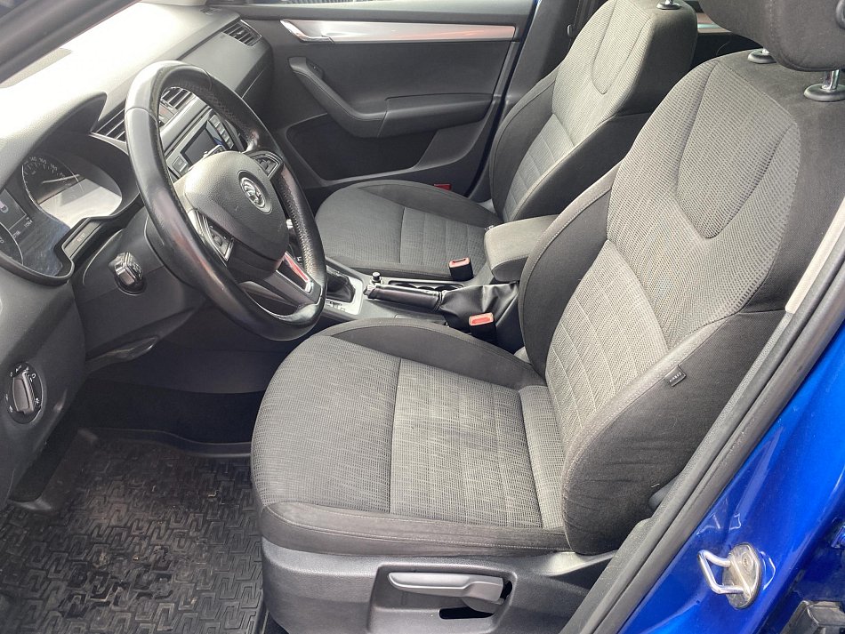 Škoda Octavia III 1.8 TSI Elegance