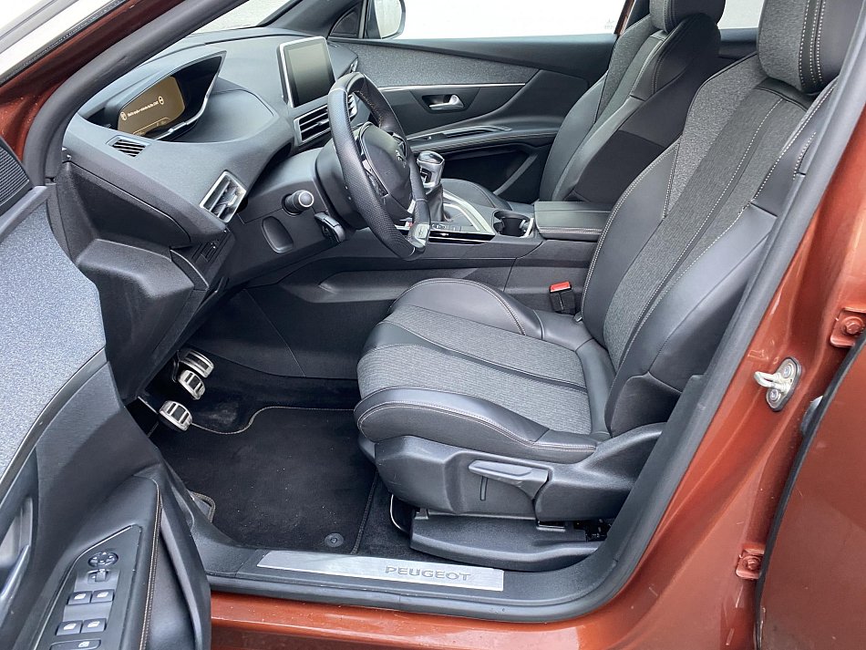 Peugeot 3008 1.2 PT GT Line