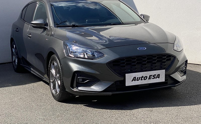 Ford Focus 1.0 EB Hybrid ST-Line