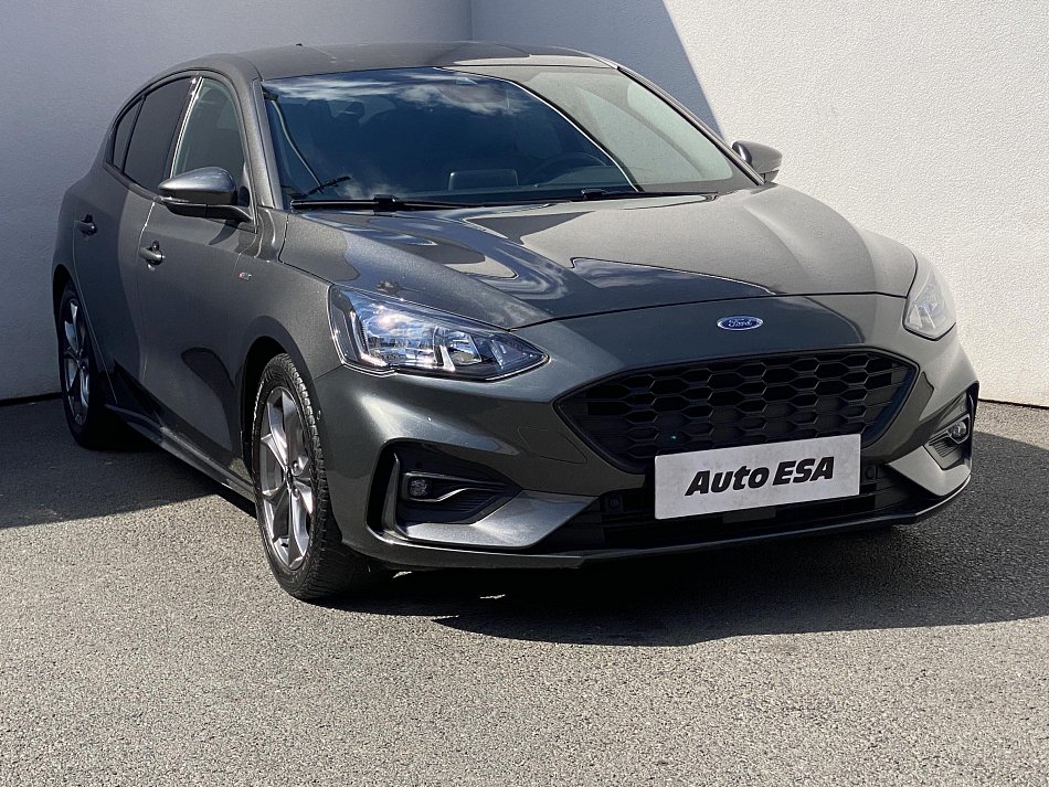 Ford Focus 1.0 EB Hybrid ST-Line
