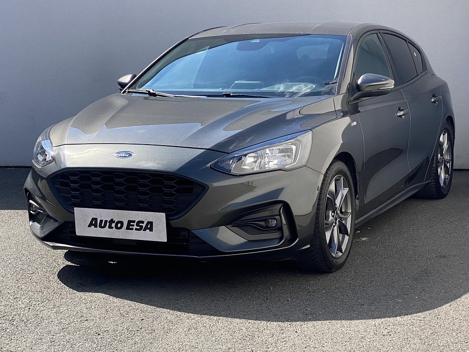 Ford Focus 1.0 EB Hybrid ST-Line