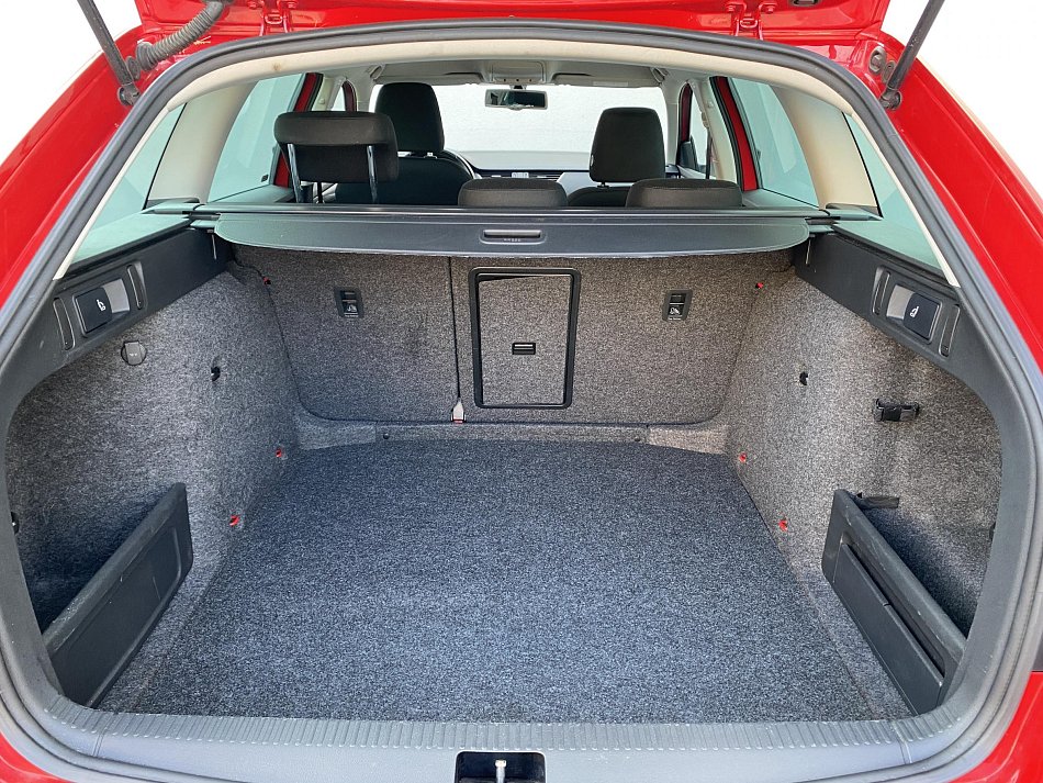 Škoda Octavia III 2.0 TDi Scout 4x4