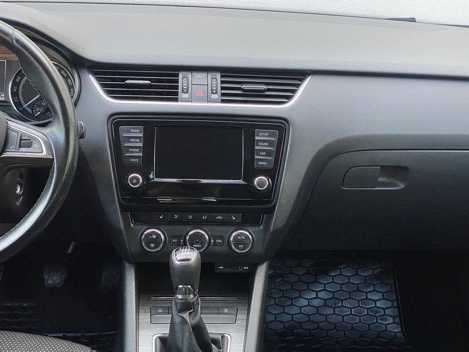 Škoda Octavia III 2.0 TDi Scout 4x4