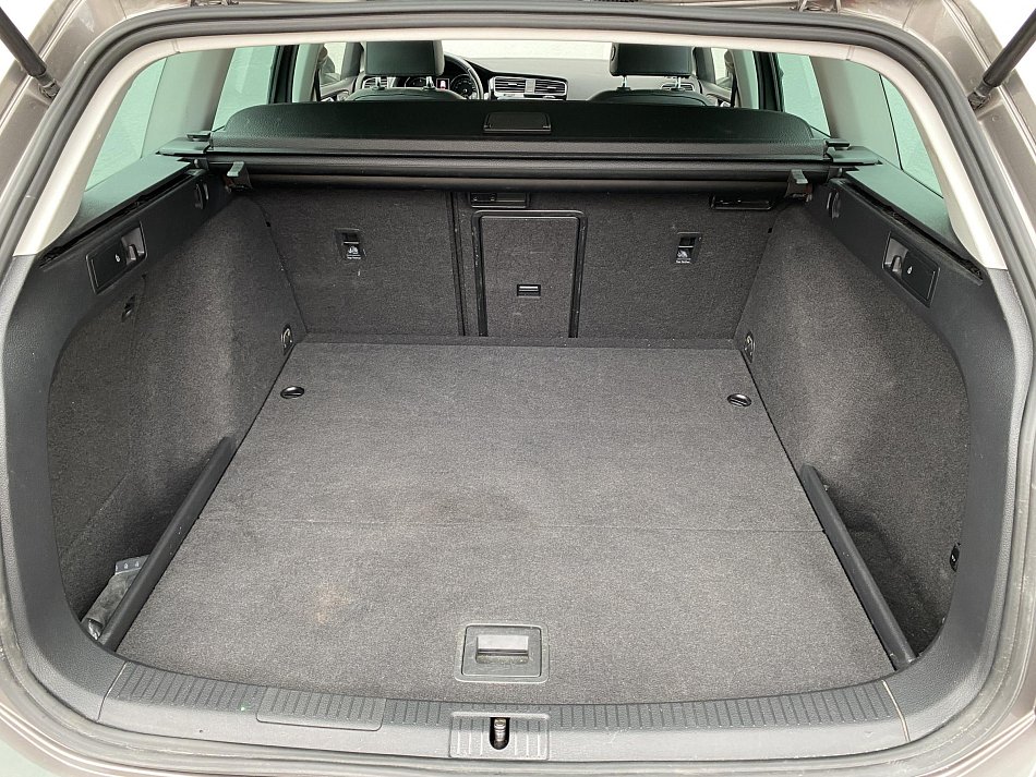 Volkswagen Golf 2.0 TDi Highline