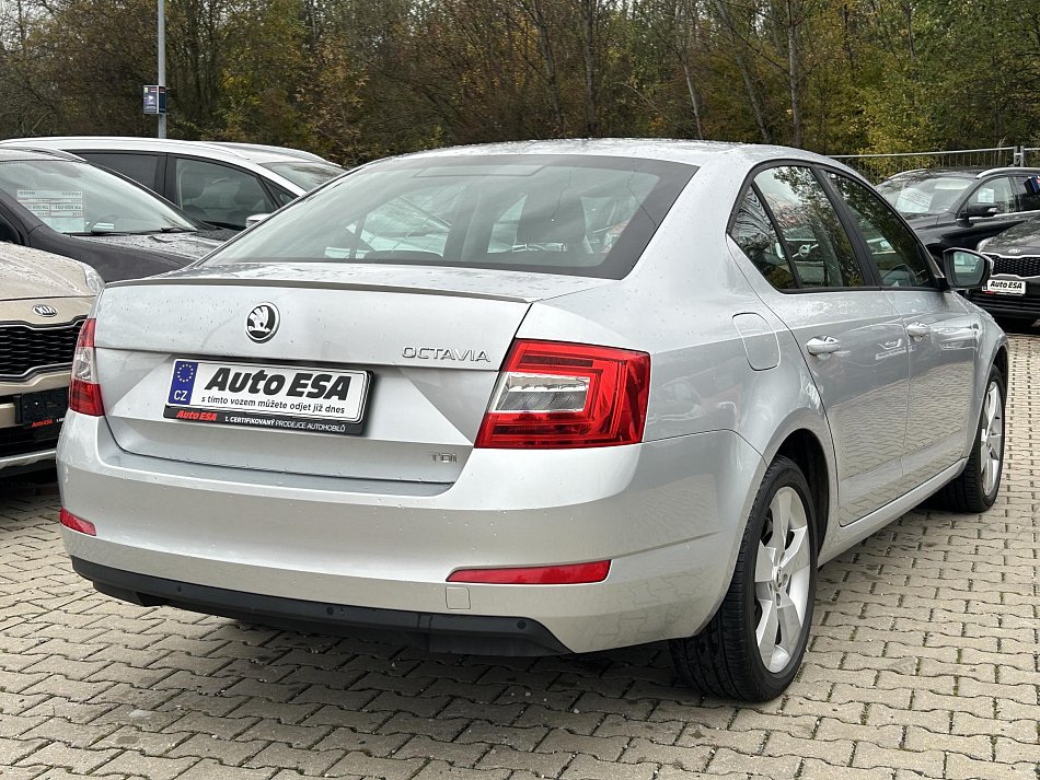 Škoda Octavia III 1.6TDi Elegance