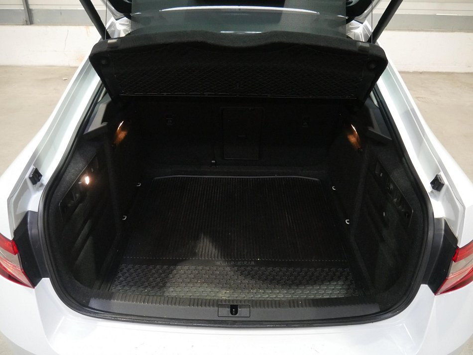 Škoda Superb III 1.4TSi 