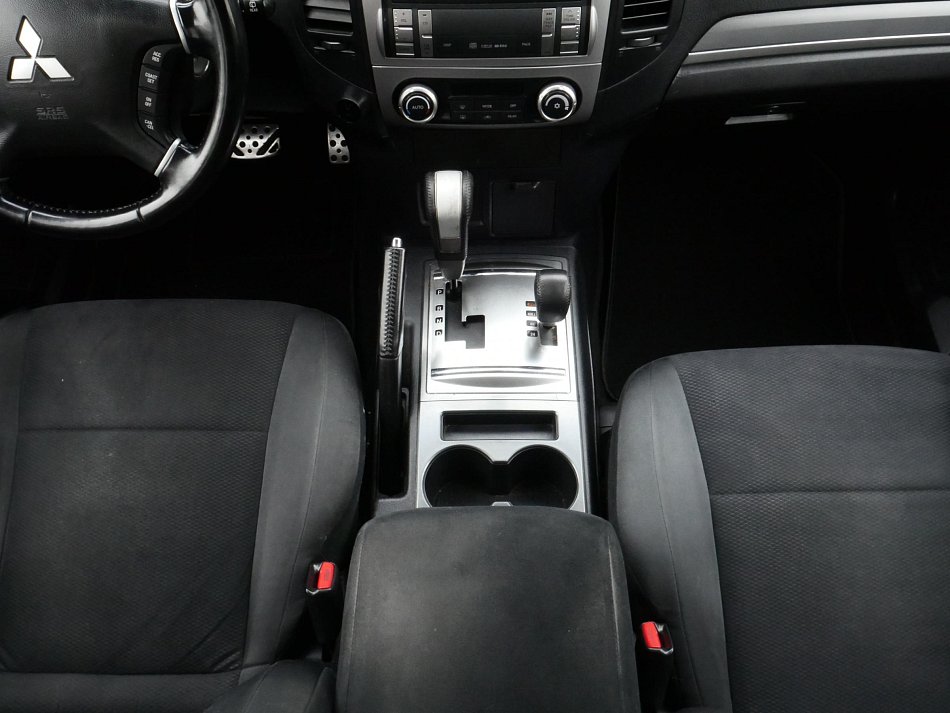 Mitsubishi Pajero 3.2Di-D  4x4