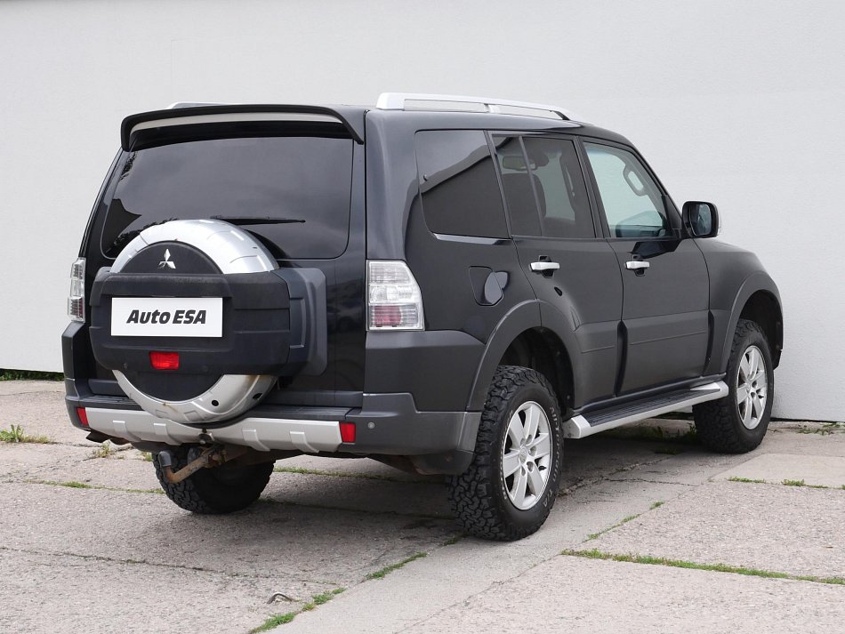 Mitsubishi Pajero 3.2Di-D  4x4