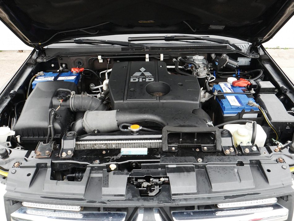 Mitsubishi Pajero 3.2Di-D  4x4