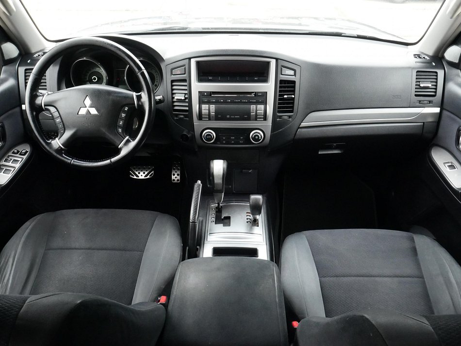 Mitsubishi Pajero 3.2Di-D  4x4