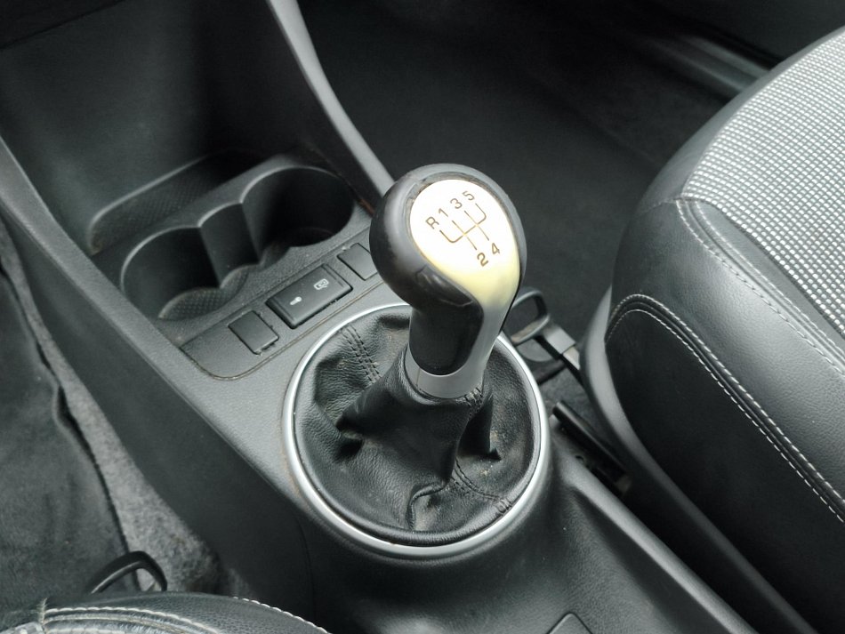 Škoda Fabia II 1.9 TDi Elegance