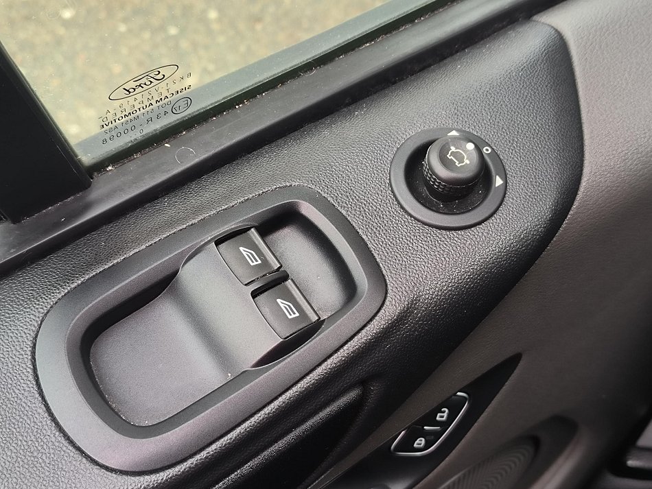 Ford Transit Custom 2.0TDCi Trend L2 DÍLNA SORTIMO