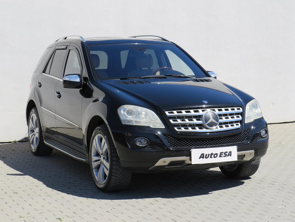 Mercedes-Benz Třída M 4.0CDi  ML 420