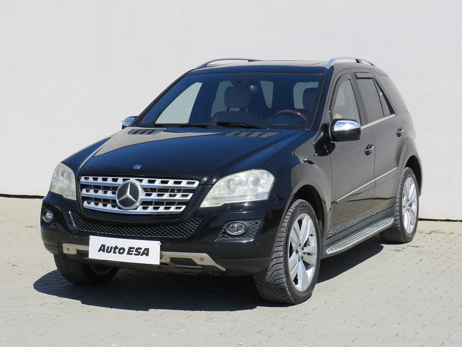 Mercedes-Benz Třída M 4.0CDi  ML 420