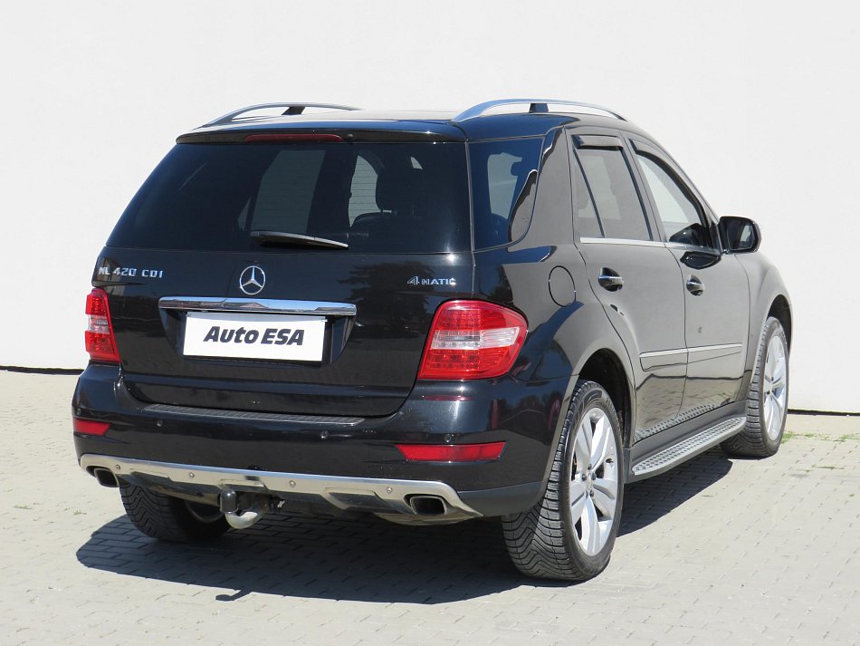 Mercedes-Benz Třída M 4.0CDi  ML 420