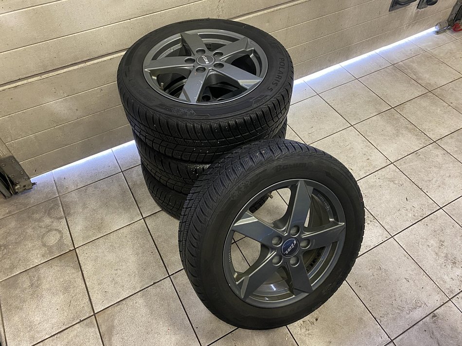 Škoda Octavia III 1.8 TSI Elegance