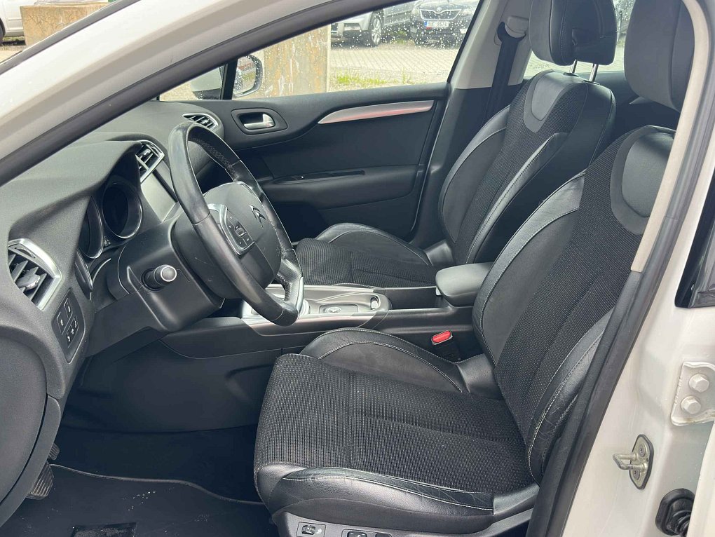 Citroën C4 1.2PT 