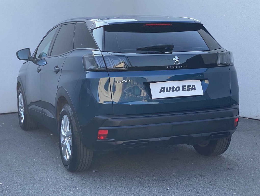 Peugeot 3008 1.2 PT 