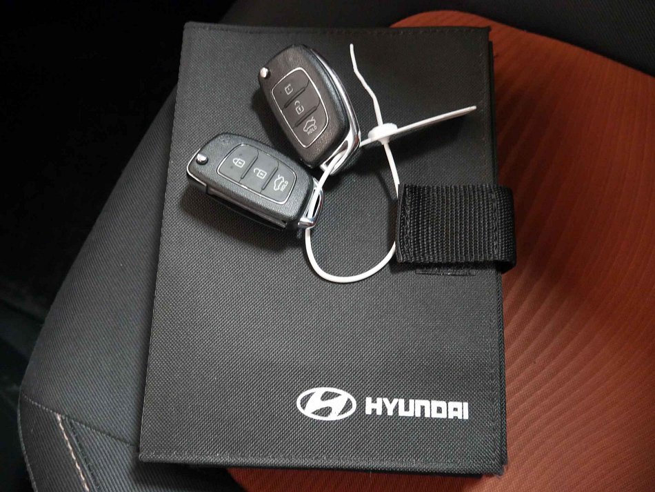 Hyundai I10 1.0i 