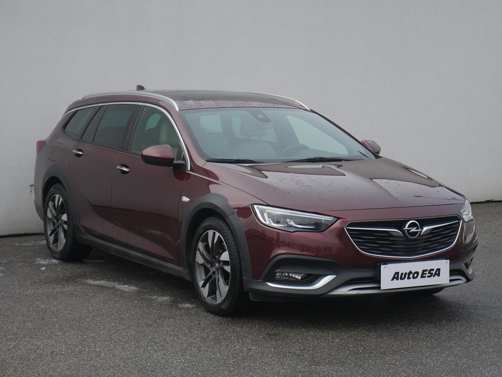 Opel Insignia 2.0 CDTi Country Tourer