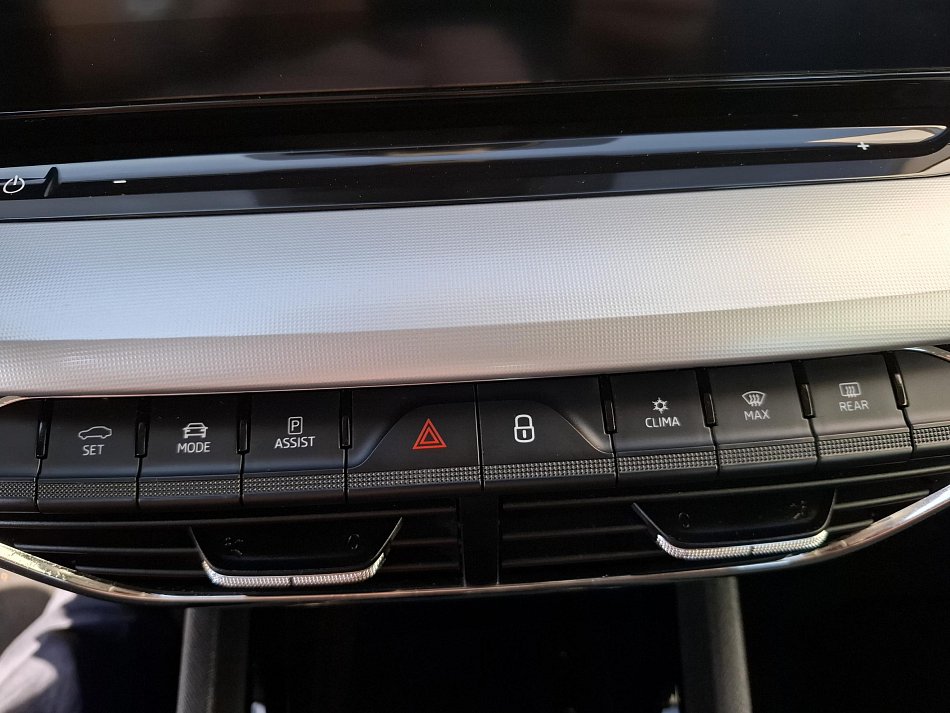 Škoda Octavia IV 1.5 TSi Style