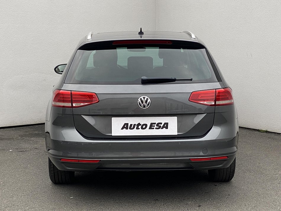 Volkswagen Passat 1.6 TDi Comfortline
