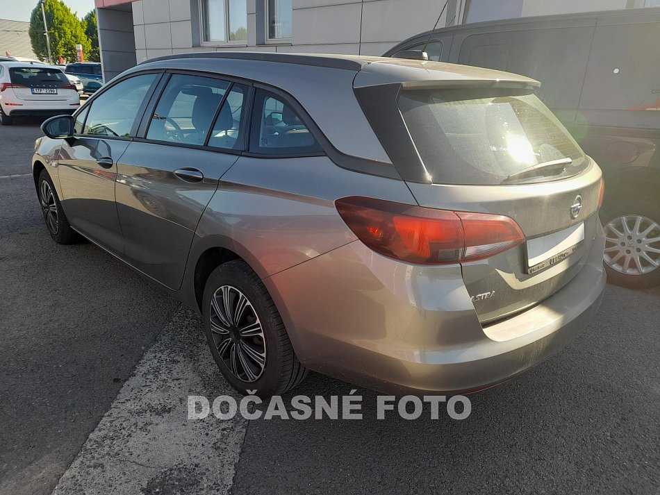 Opel Astra 1.6 CDTi 