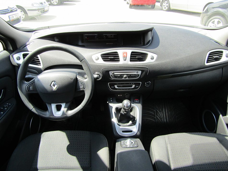 Renault Grand Scénic 1.4T 