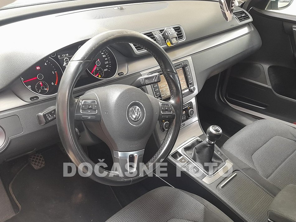 Volkswagen Passat 2.0TDi 