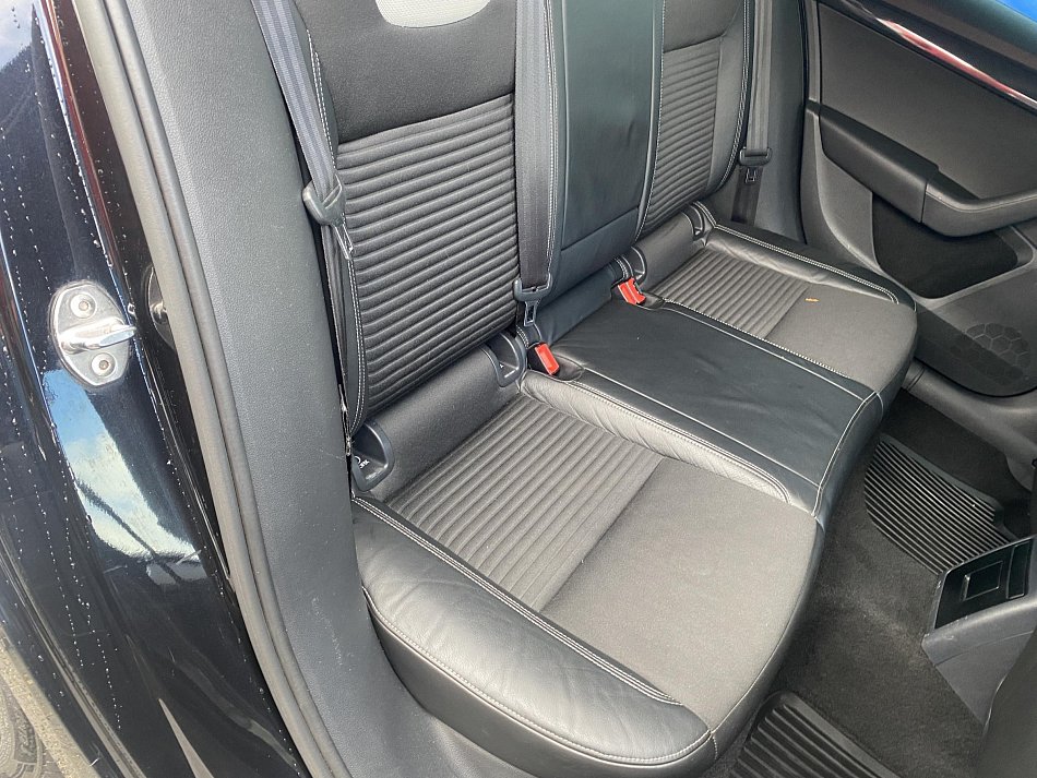 Škoda Octavia III 2.0 TDi RS