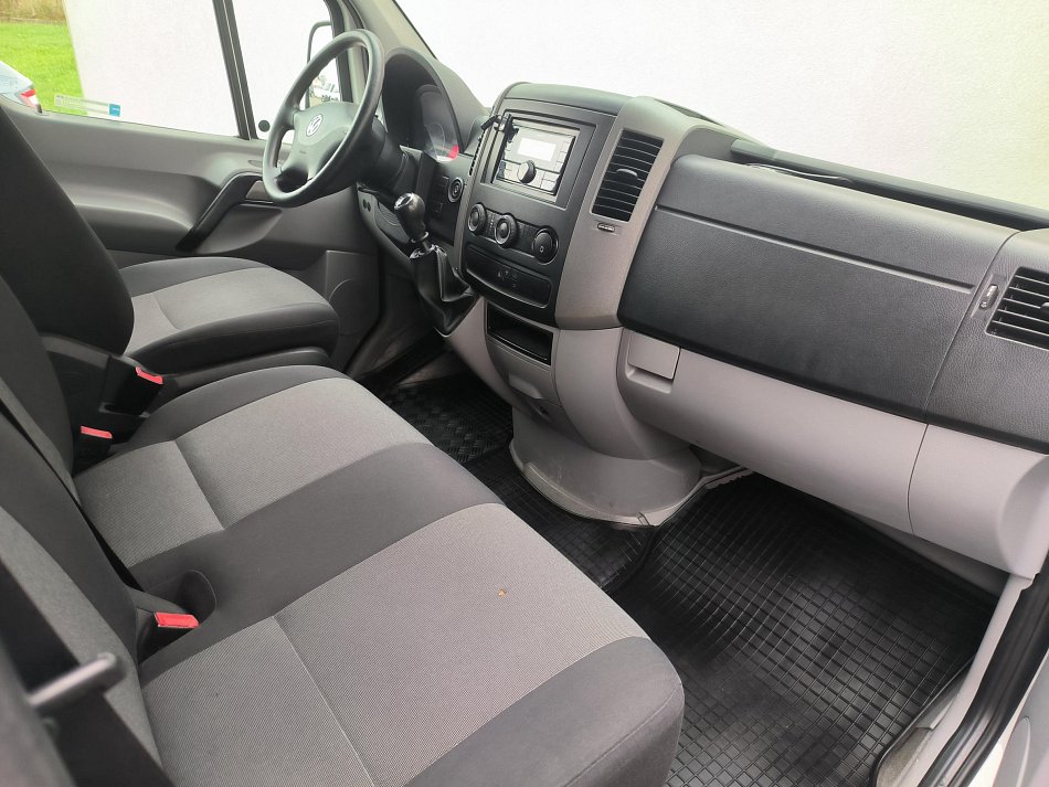 Volkswagen Crafter 2.0TDi  L2H1