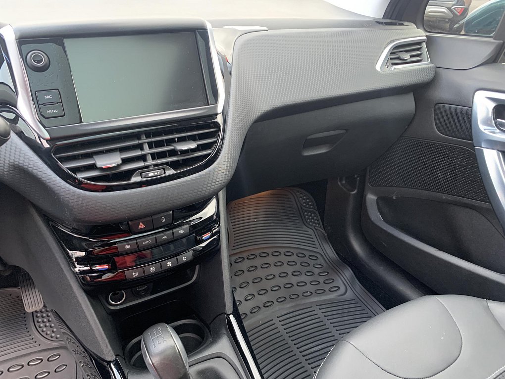 Peugeot 2008 1.6 HDi Allure