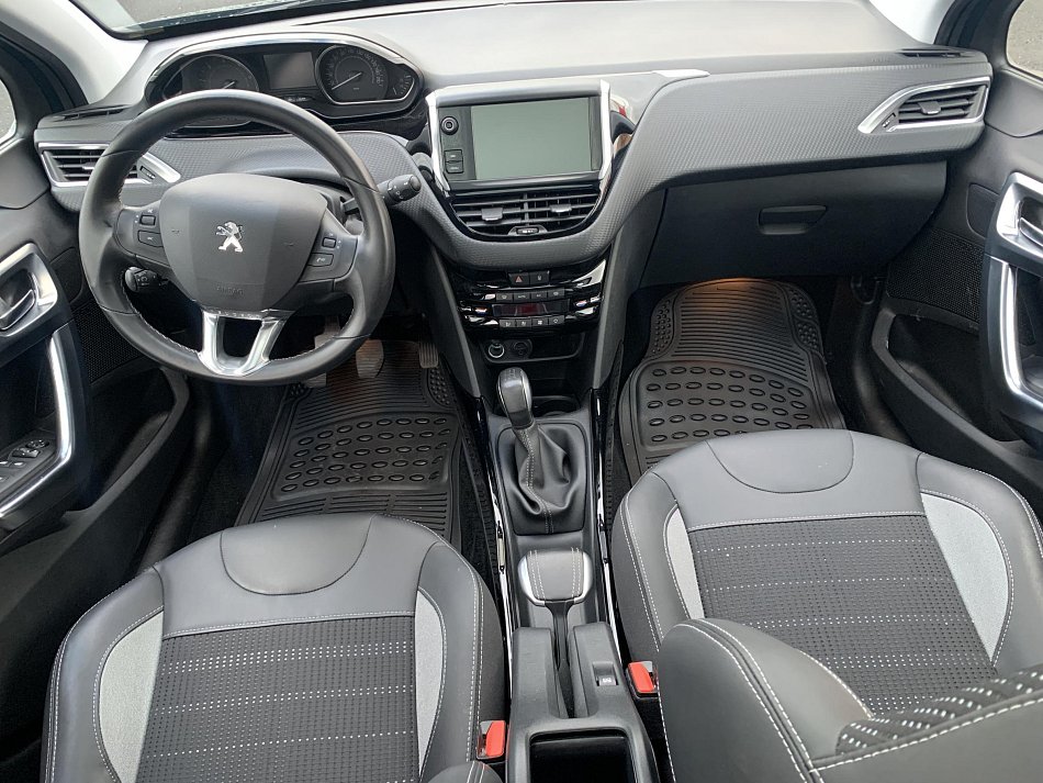Peugeot 2008 1.6 HDi Allure