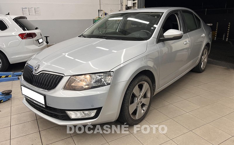Škoda Octavia III 1.6TDi Elegance
