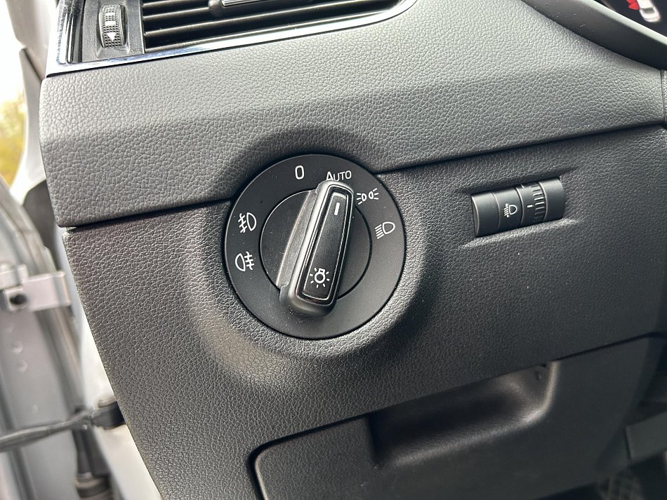 Škoda Octavia III 1.6TDi Elegance